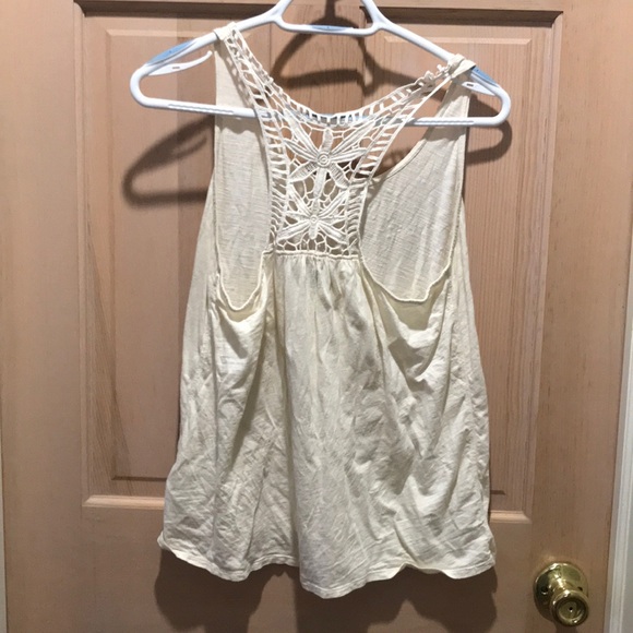 North Face lace detailed cream/ivory colored tank - Picture 3 of 3